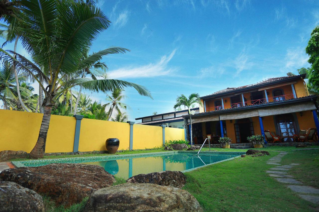 Villa Kusum Hikkaduwa Exteriör bild