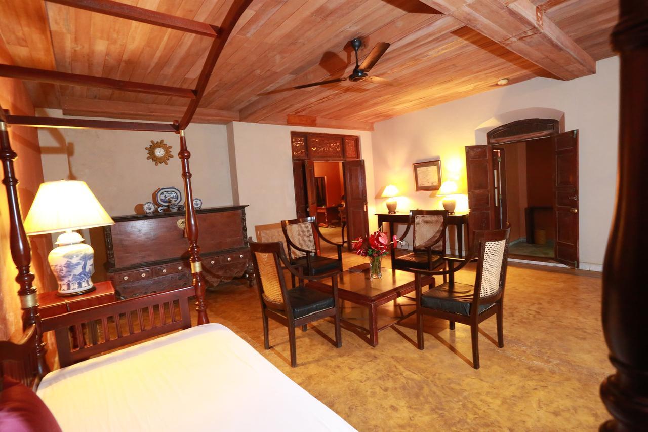 Villa Kusum Hikkaduwa Exteriör bild